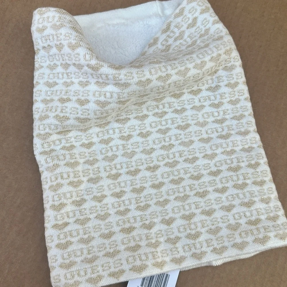 New Guess Cream and Gold Scarf